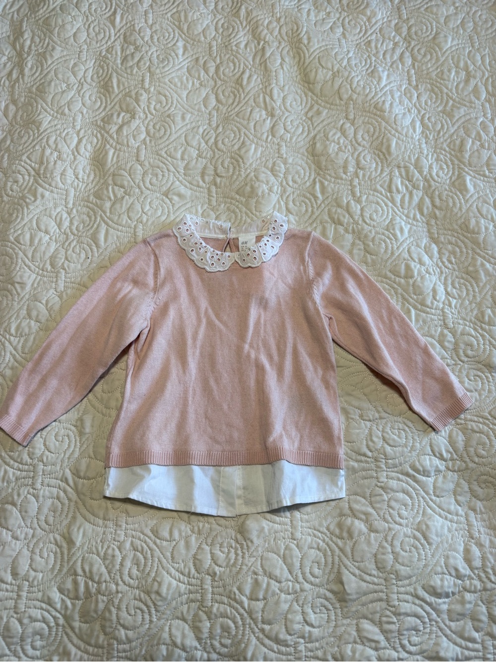 Girls baby toddler 12-18 month H&M pale Pink Sweater White Eyelet Collar nwt